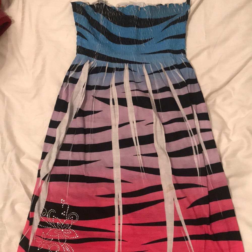 Strapless dress/swimsuit coverup